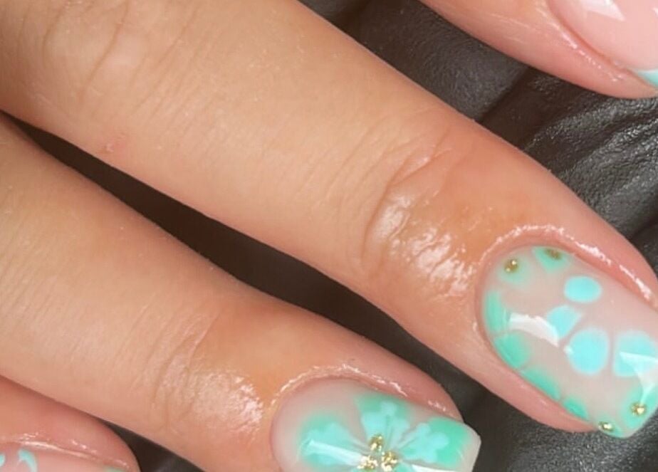 Mint green nail art design at Image Beauty, Bearsden, Scotland, GB.
