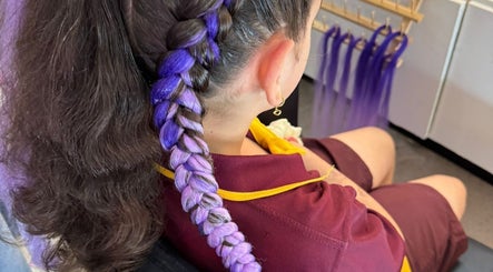 S Braid Bar - Warringah Mall image 3