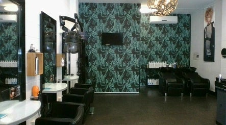Distinction hair Frenchs Forest