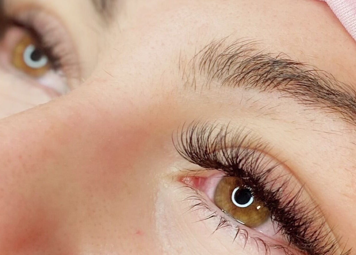 Close-up of expertly done eyelashes at Madamè Beauty, Thomastown, Victoria, AU.