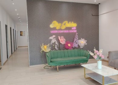 Elegant seating with floral decor at Laser Light Skin Centre (Cheras Permaisuri), Kuala Lumpur, MY.