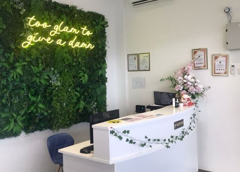 Reception at Laser Light Skin Centre (Seberang Perai) with floral decor, Seberang Perai, Pulau Pinang, MY.