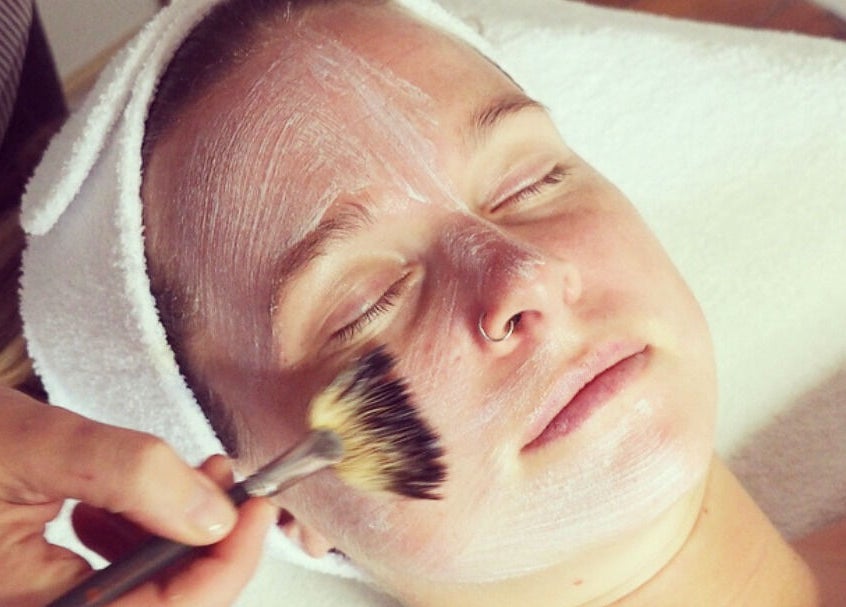 Facial treatment at Balanced Beauty in Melbourne, Victoria, AU enhances skin radiance.