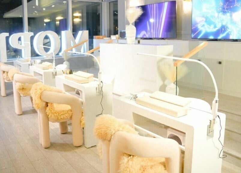 Elegant beauty seating at Mophead Bridgeport, Richmond, British Columbia, CA with plush décor.