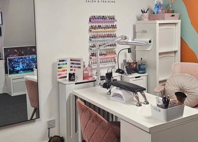Nova Nails salon interior with manicure station, Glasgow, Scotland, GB.