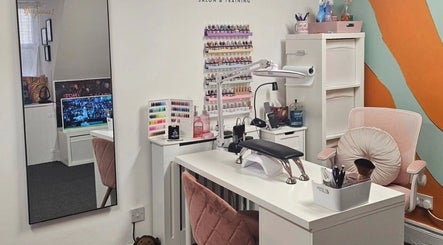Nova Nails salon interior with manicure station, Glasgow, Scotland, GB.