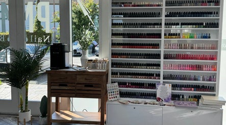 Polish Me Pretty Nail Bar изображение 3