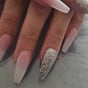 Andreadabb@misfitsbeauty