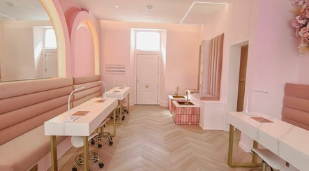 The Glow Up Nail Bar image 2