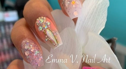 Emma V Nail Art  image 2