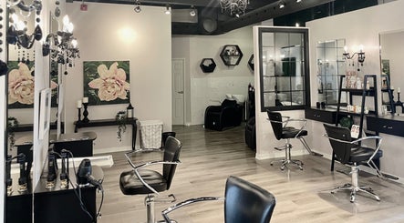 Studio 44 Salon & Spa