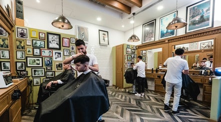 Julian's Barbershop image 2