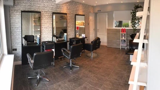 L&A Hairdressing and Beauty