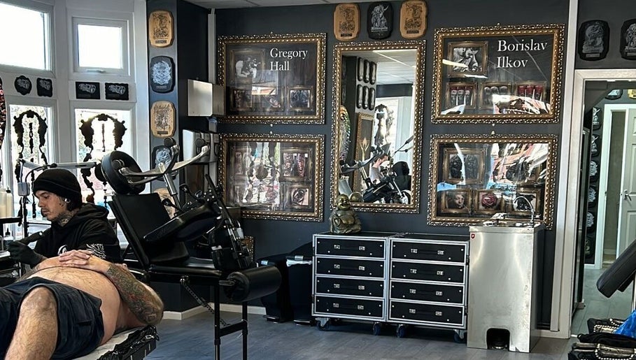 hình ảnh 1 của Revival Tattoo Studio