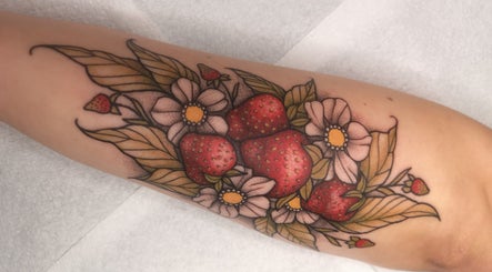 Tiffany S. - Tattooist afbeelding 3