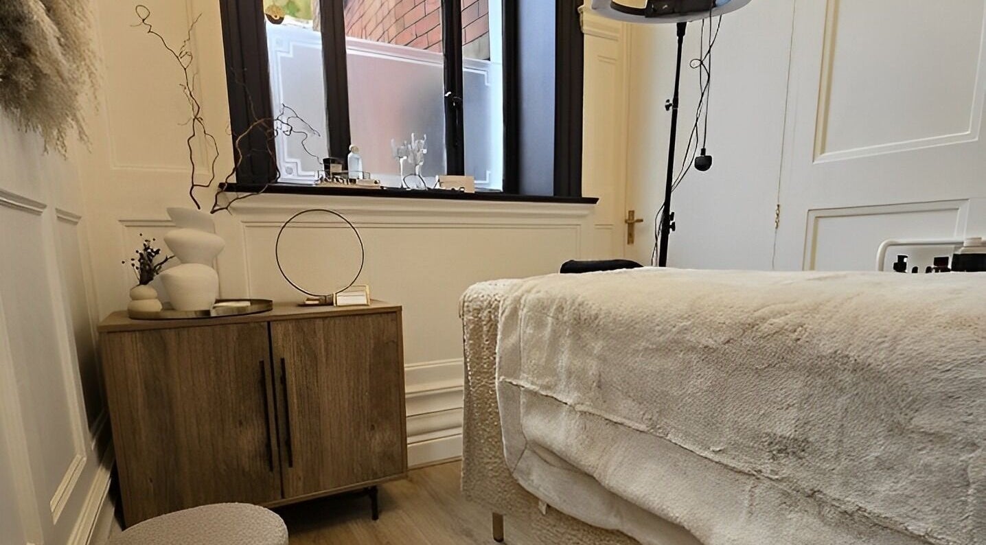 Relaxing treatment room at Dionne The Dressing Up Box Permanent Makeup & Training Academy, Bolton, England, GB.