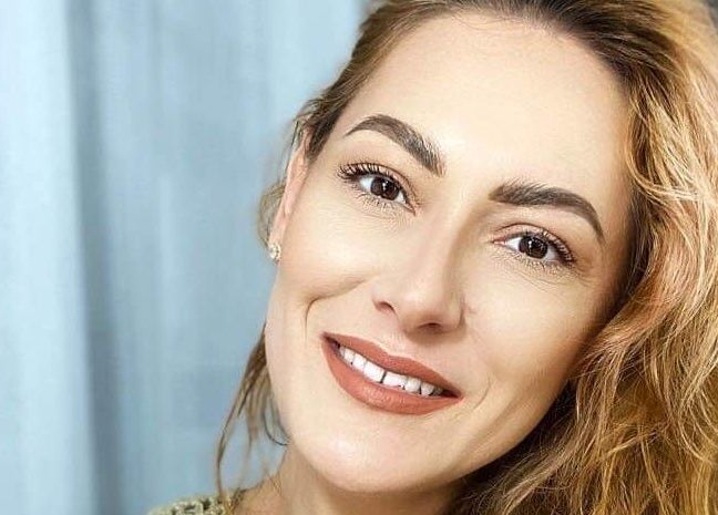 Client satisfăcut după stilizare la Tya Hair Stylist - Colorist, Oradea, Județul Bihor, RO.