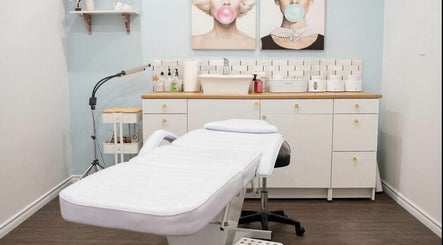 Enhanced Esthetics and Wellness Inc