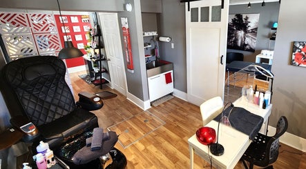 Red Door Beauty Bar