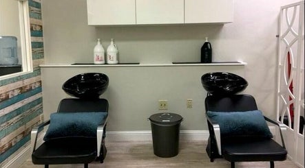 Maravilla Hair Salon image 3