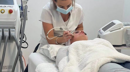 Ulladulla Skin, Laser and Teeth Whitening