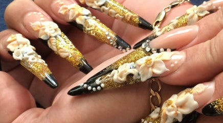 Matt Martin Nails image 3