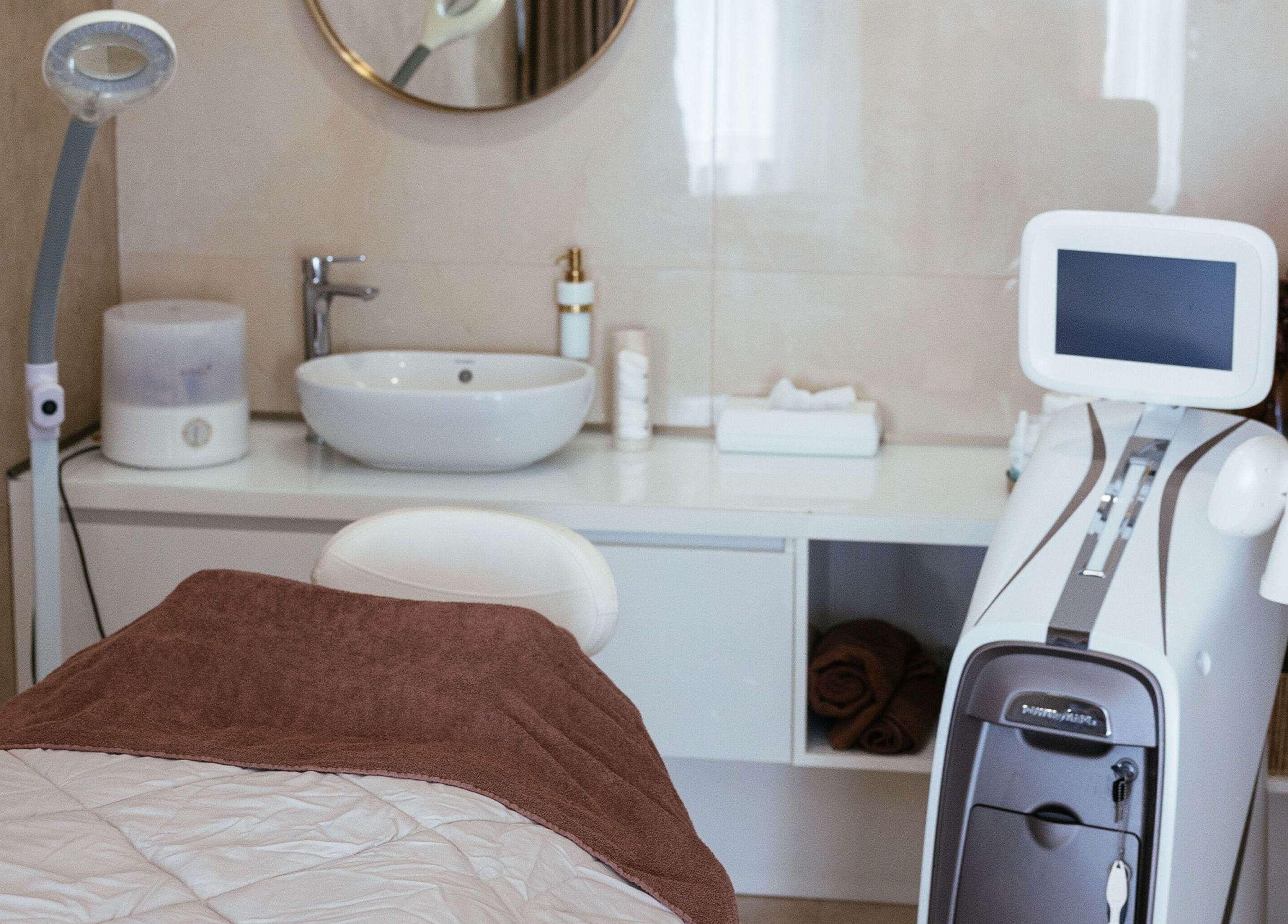 Modern ošetřovací místnost v Quir - Clinic Lounge, Trnavský kraj, Trnavský kraj, SK.