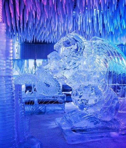 Chillout Ice Lounge image 2