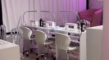 Rich Beauty Studio