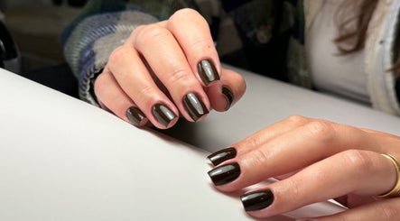 Pronta Nails & Spa - Luana Aires