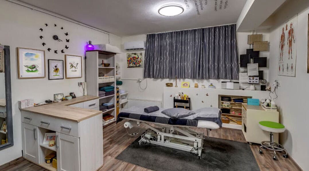 Sproščujoča masažna soba v Energijske masaže Tjaša - Alea Nature, Kranj, Kranj, SI.