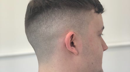 Rusty’s Barbershop image 2