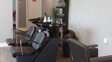 Get Pampered Hair and Beauty Salon