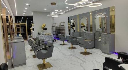 Rami Royal Hair Salon – obraz 2