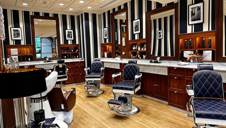 Barberia Italiana Grooming Lounge Ltd. image 1