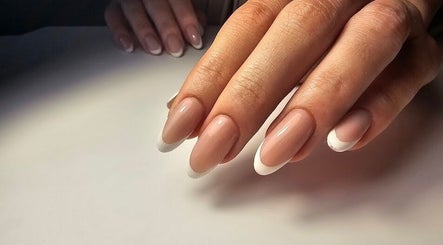 The Nail Clinic & Bare Aesthetics Bild 3