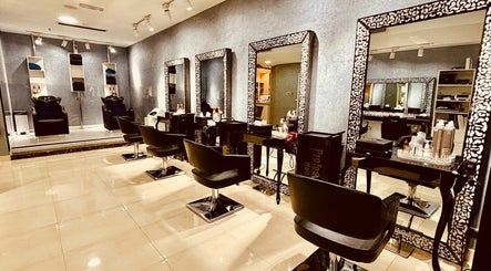 Glitz Beauty Center