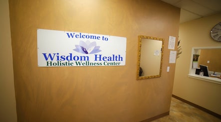 Wisdom Health Holistic Wellness Center imaginea 3