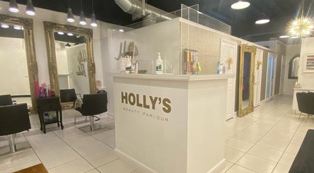 Holly’s Beauty Parlour image 3