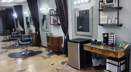 Salon 360 Indy