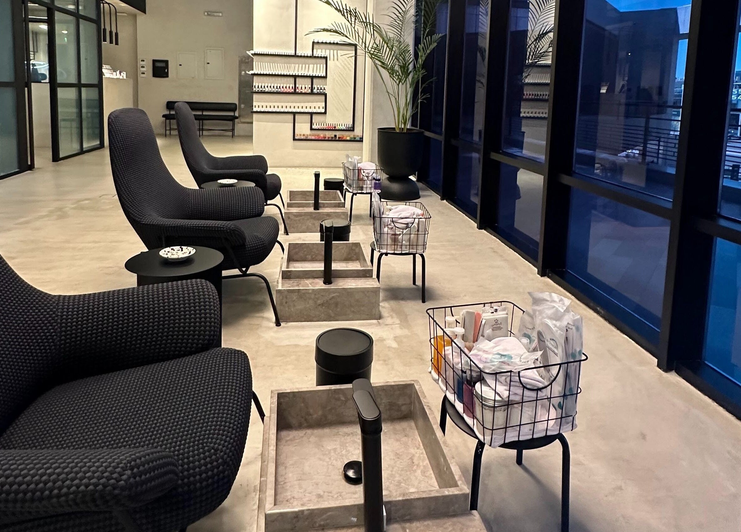 Ink Brows and Beauty - Riyadh's elegant lounge area in Riyadh Province, SA, with plush seating and stylish decor.