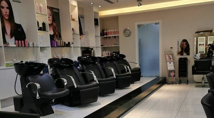 Shadow Chic Beauty Salon afbeelding 2