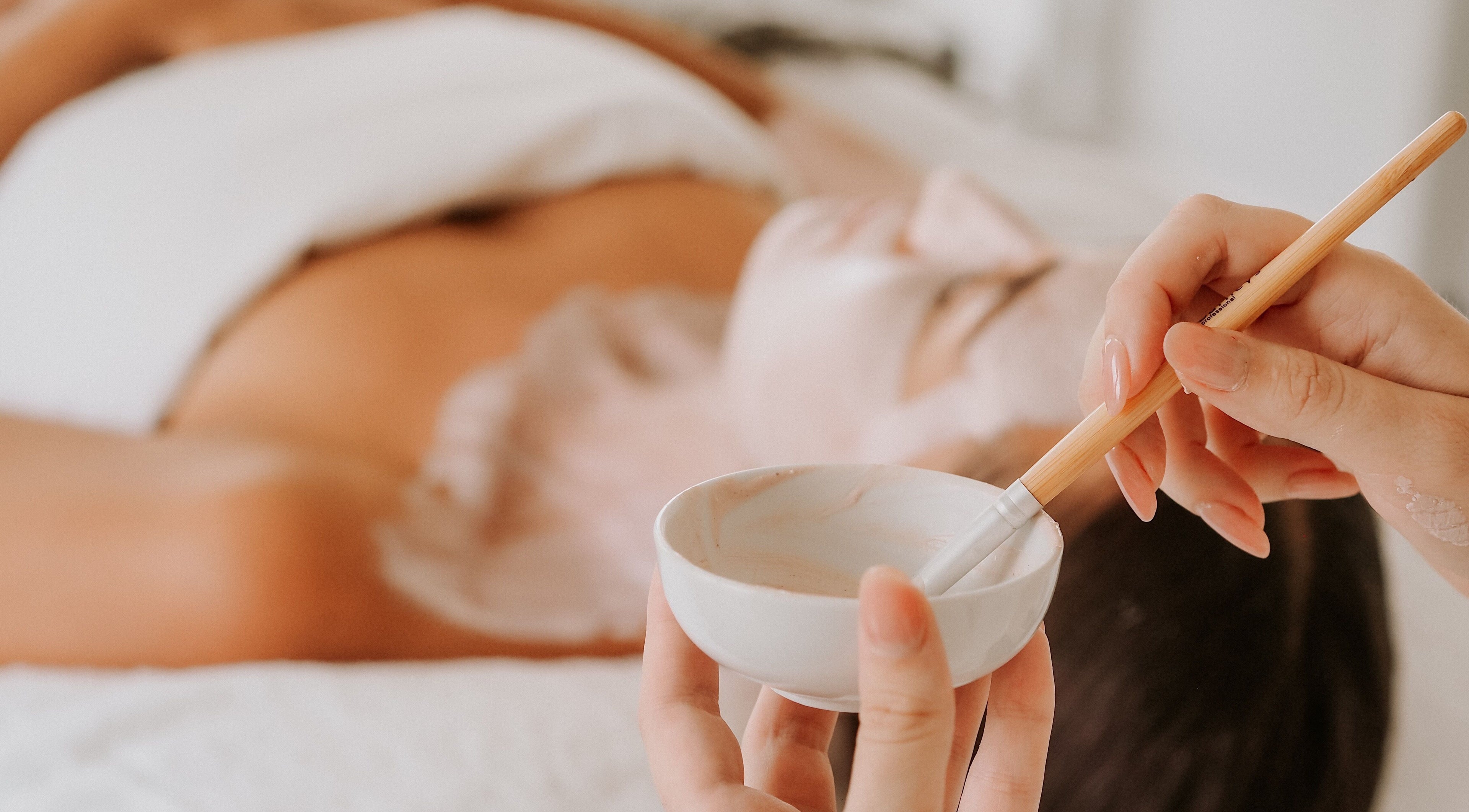 A relaxing facial mask treatment at SKINFUSIONS in Yeppoon, Queensland, AU promoting beauty and wellness.