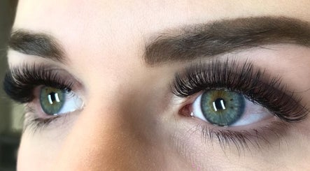 Love Lash by Amy