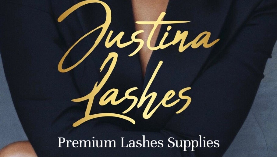 Justina Lashes, bilde 1