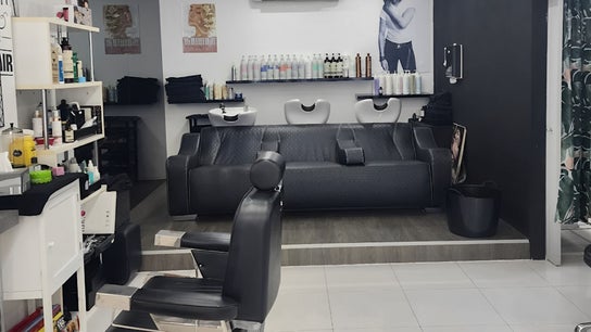 Mi Estilo Hair Beauty Barber