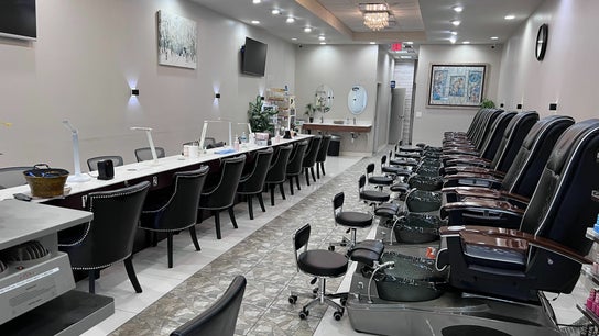 Crystal Nail Spa (Westerville)