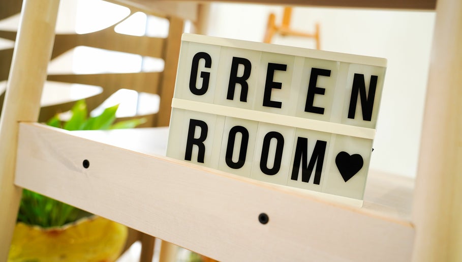The Green Room 1paveikslėlis
