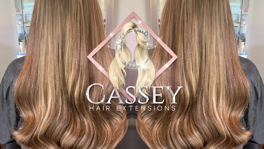Hair Extensions By Cassey Bild 1