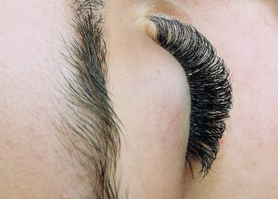 Luxurious eyelash extensions at Hayley Hicks - Beauty Specialist, Malmesbury, England, GB.